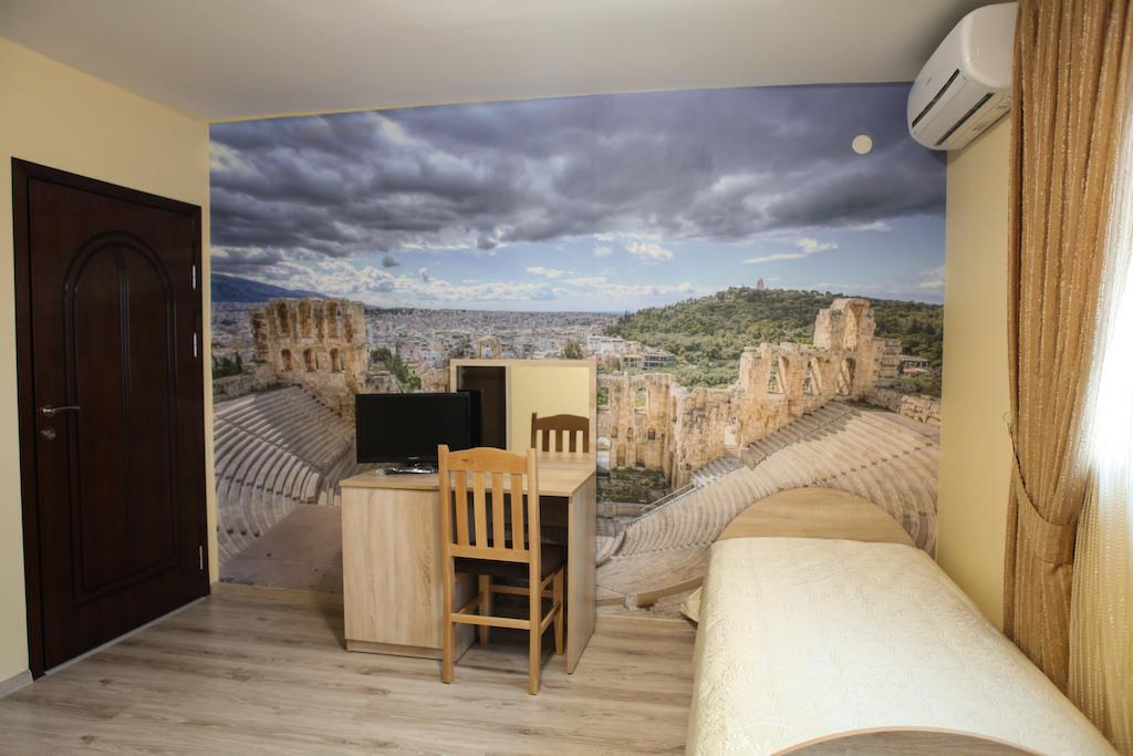 Meatsa Hotel Kŭrdzhali Pokoj fotografie
