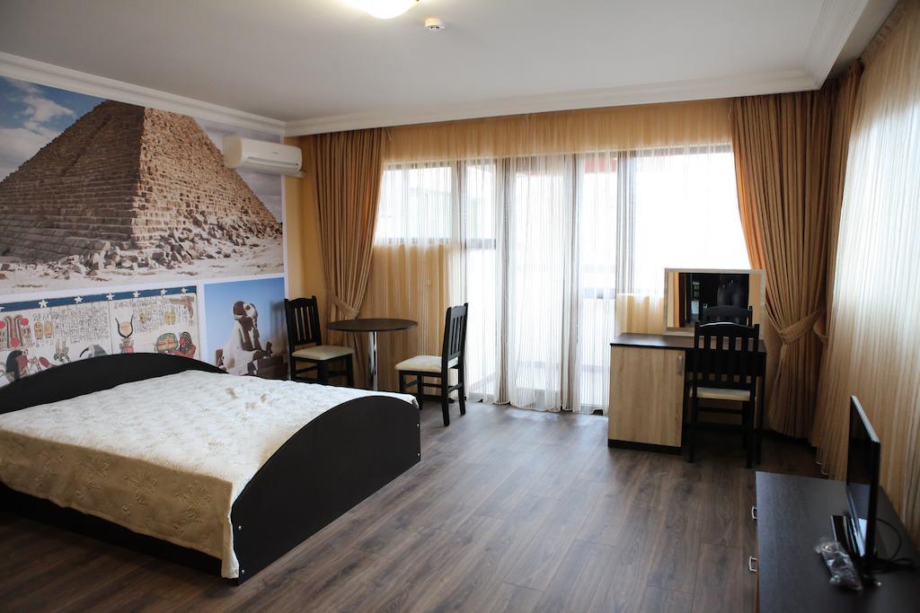 Meatsa Hotel Kŭrdzhali Pokoj fotografie