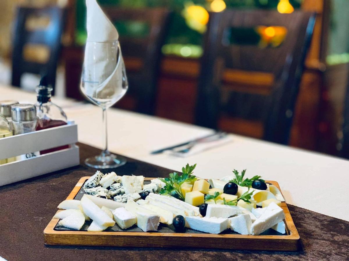 Meatsa Hotel Kŭrdzhali Exteriér fotografie